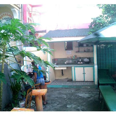 Manalo'S Lodge And Restaurant ปูแอร์โตกาเลรา ภายนอก รูปภาพ